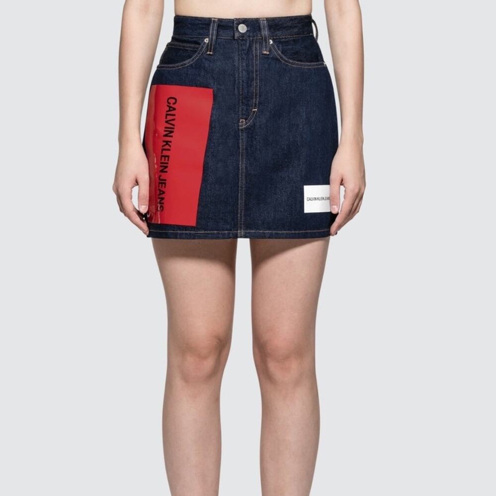 Calvin Klein Jeans HR Raw Denim MINI Skirt with Vinyl Sleeve Logo Sz 27